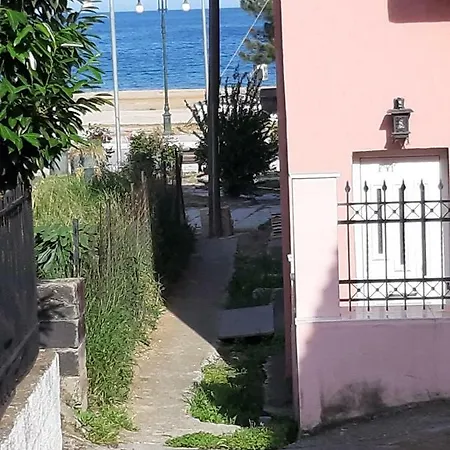 Captain's House *